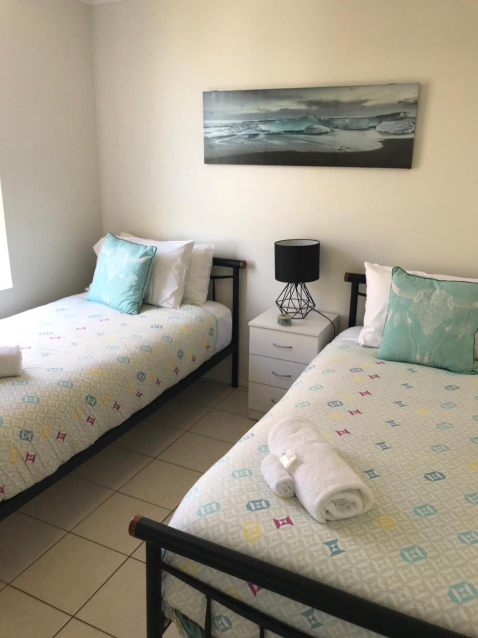 Sanctuary Beach Resort Gold Coast Exterior foto